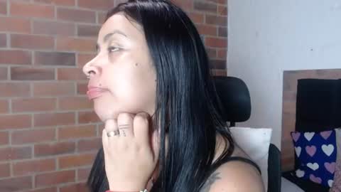   online show from 15, 6, 2026