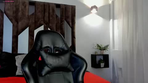salome_white1 online show from 7, 7, 2026