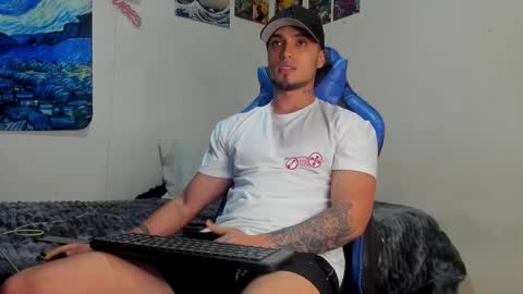   online show from 22, 10, 2025