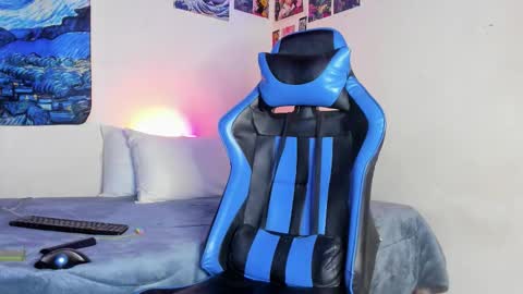   online show from 10, 3, 2026