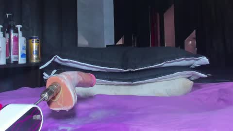 Snapshot of sam_naughty18 chatting on 14, 6, 2026 sam_naughty18 online show from 14, 6, 2026