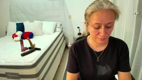 Samanta Stone online show from 28, 5, 2026