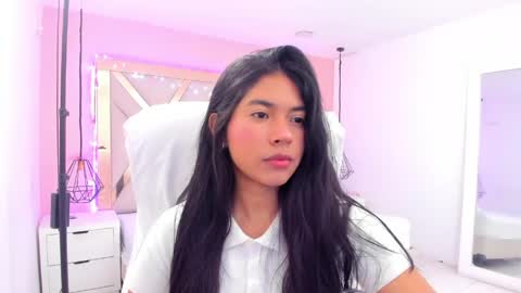 Snapshot of samantaa_shy chatting on 10, 5, 2026 sam online show from 10, 5, 2026