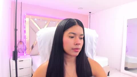 Snapshot of samantaa_shy chatting on 13, 5, 2026 sam online show from 13, 5, 2026