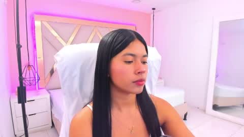 Snapshot of samantaa_shy chatting on 15, 5, 2026 sam online show from 15, 5, 2026