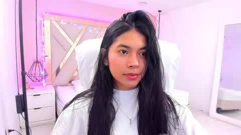 Snapshot of samantaa_shy chatting on 27, 5, 2026 sam online show from 27, 5, 2026