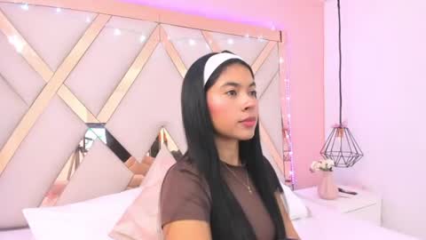 Snapshot of samantaa_shy chatting on 14, 6, 2026 sam online show from 14, 6, 2026