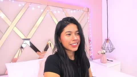 Snapshot of samantaa_shy chatting on 20, 6, 2026 sam online show from 20, 6, 2026