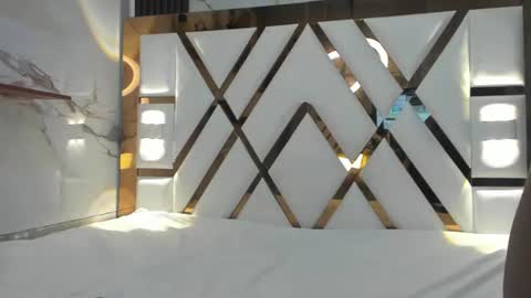 samantha_swettt online show from 7, 7, 2026