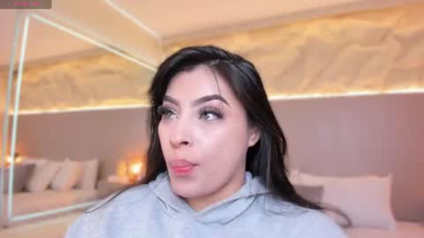  Samanthaa online show from 14, 6, 2026