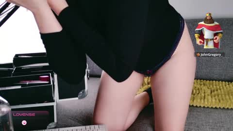 Samanthaxoxo online show from 10, 4, 2026