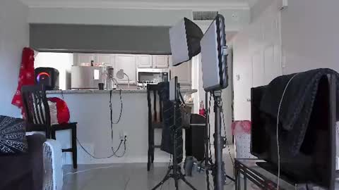Yaya online show from 13, 6, 2026