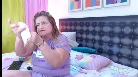 SANDRA online show from 10, 6, 2026