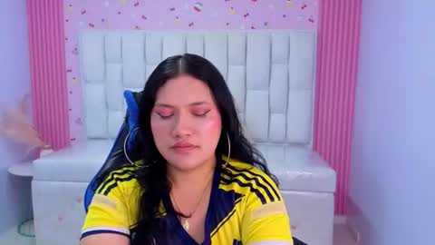Sara  online show from 23, 6, 2026