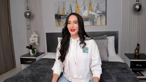 Snapshot of saragomez_1 chatting on 23, 5, 2026 Sara Gomez online show from 23, 5, 2026