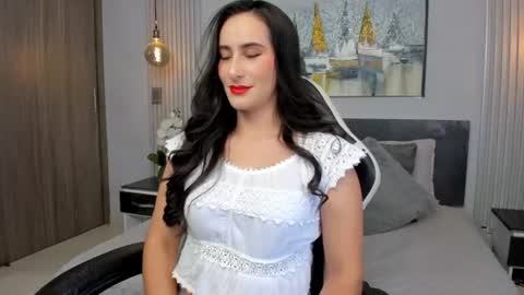 Snapshot of saragomez_1 chatting on 14, 6, 2026 Sara Gomez online show from 14, 6, 2026