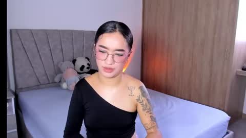Snapshot of sarah_stone15 chatting on 22, 6, 2026 Sarah online show from 22, 6, 2026