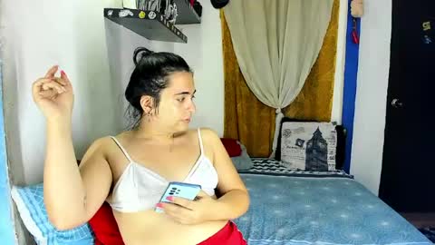  SARAHJEY     online show from 9, 5, 2026