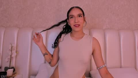 SARAH online show from 7, 5, 2026