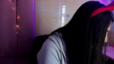 sarastonesx online show from 29, 4, 2026