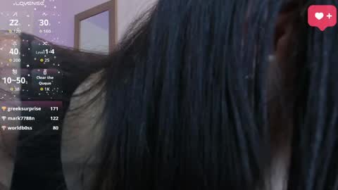 Snapshot of sarawagner_ chatting on 26, 5, 2026 online show from 26, 5, 2026