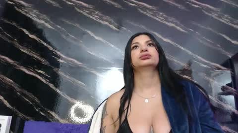 Sara online show from 8, 4, 2026