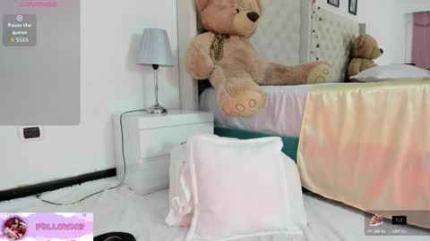 Snapshot of sasha_blake_ chatting on 29, 3, 2026 Sasha online show from 29, 3, 2026