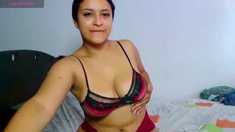 Snapshot of sasha_rose23 chatting on 23, 4, 2026 Camila online show from 23, 4, 2026