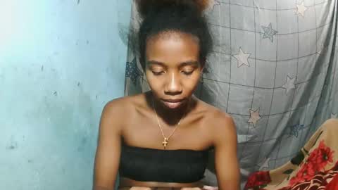 Snapshot of sasivia08 chatting on 28, 5, 2026 sasivia08 online show from 28, 5, 2026