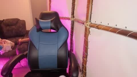 scarbadgirl_ online show from 6, 6, 2026