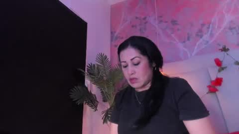 Scarlet Dayana online show from 24, 6, 2026