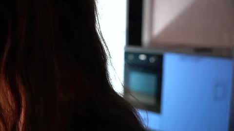 Scarlet online show from 15, 6, 2026