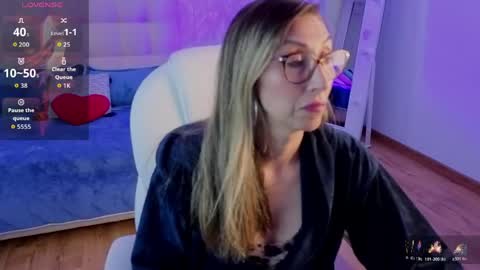 Snapshot of scarlett_079 chatting on 3, 6, 2026 Scarlett online show from 3, 6, 2026