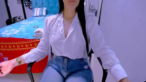 scarlet online show from 25, 3, 2026