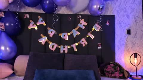 Scarlett online show from 22, 6, 2026