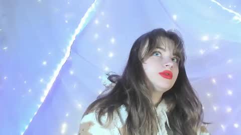 seductive_she_wolf online show from 15, 6, 2026