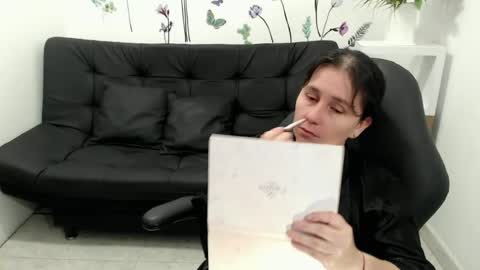 selene online show from 22, 6, 2026