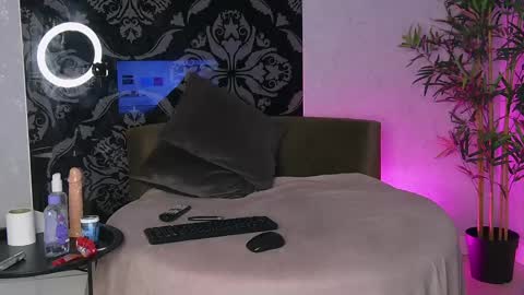 SelenaDream online show from 31, 5, 2026