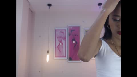 Mayte online show from 24, 1, 2025