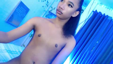 Snapshot of selfsuckercum69 chatting on 4, 1, 2025 Jessy online show from 4, 1, 2025