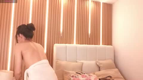 Sensual Kim77 online show from 23, 6, 2026