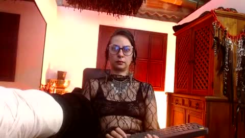 Serena Xyz online show from 29, 4, 2026