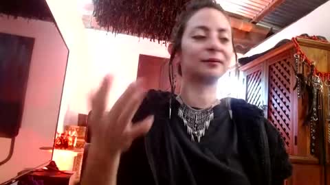 Serena Xyz online show from 5, 5, 2026