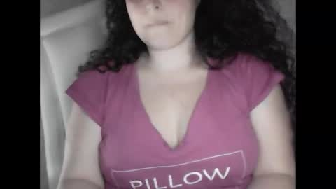 sexcoppia_24 online show from 4, 6, 2026
