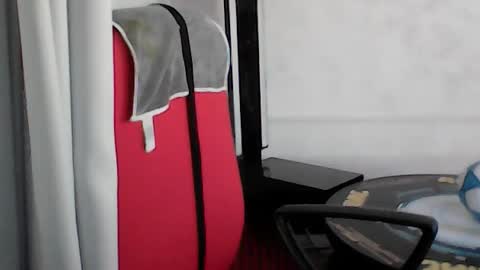 sexcoppia_24 online show from 20, 6, 2026