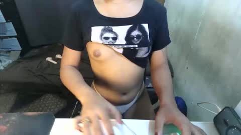 sexy_leacum online show from 22, 5, 2026