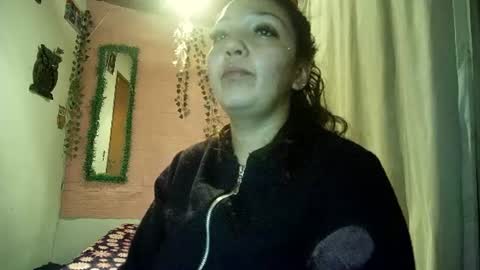 sexy lolas online show from 18, 6, 2026