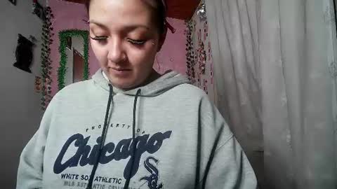 sexy lolas online show from 23, 6, 2026