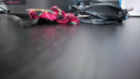 sexy_natasha5 online show from 6, 6, 2026