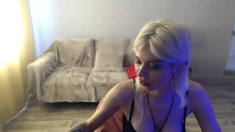 sexybeatriice online show from 14, 6, 2026